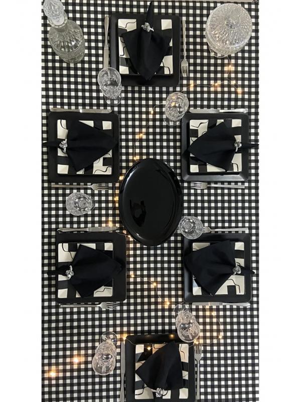 Sıvı Geçirmez Dertsiz Masa Örtüsü Kareli Desen Siyah 13 Parça Set