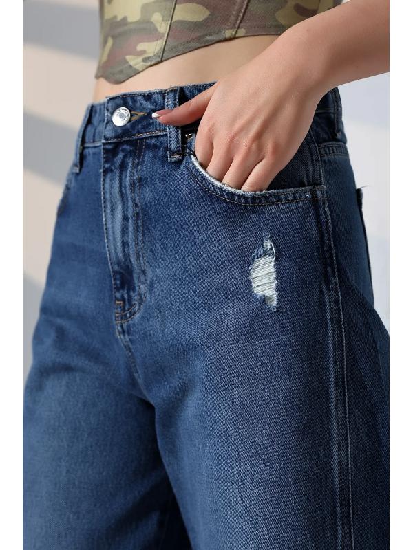 Paça Lazerli Yırtık Denim Jean Pantolon