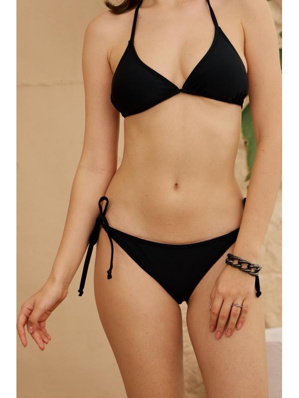 Üçgen Bağlamalı Bikini Takımı Siyah